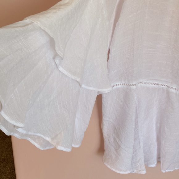 NWT Liz Clayborne Career Ruffle Sleeves White Blouse - Picture 4 of 7